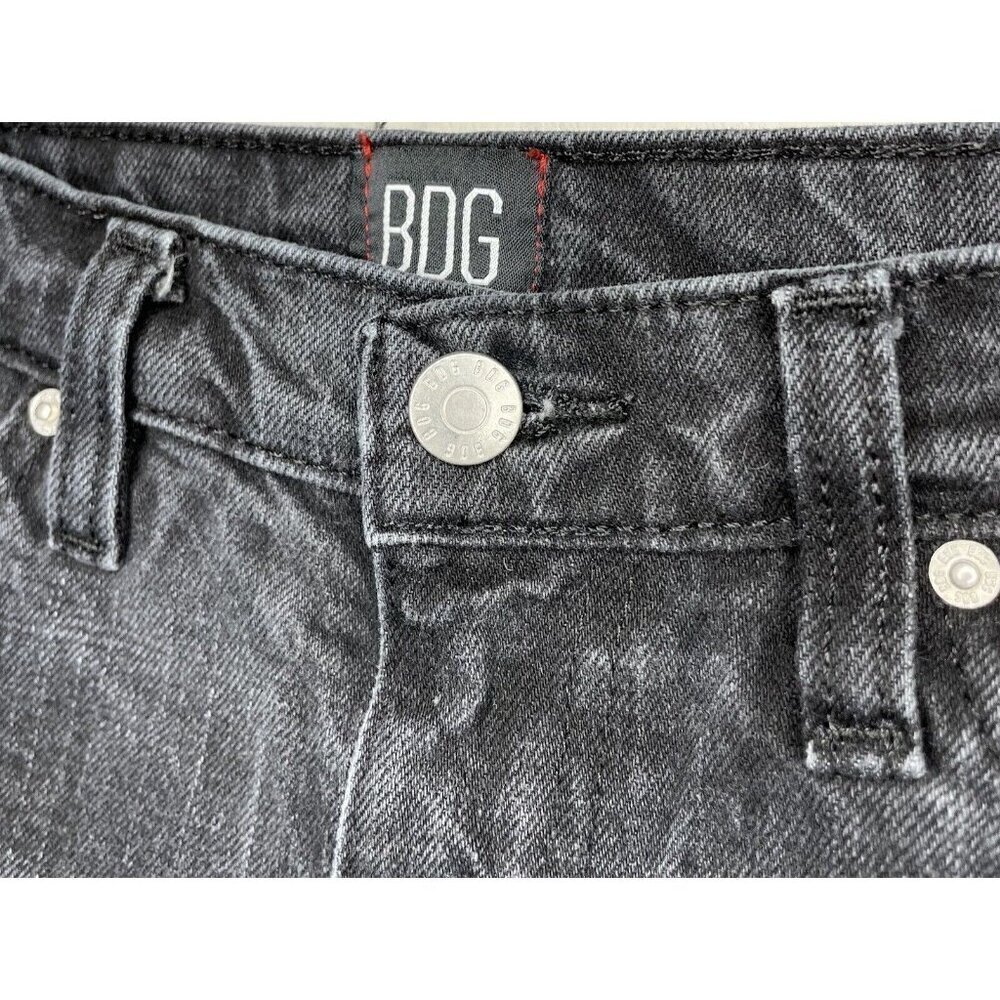 BDG Women's 27 Girlfriend High-Rise Cutoff Distressed Black Jean Shorts 28x2 - Picture 2 of 5